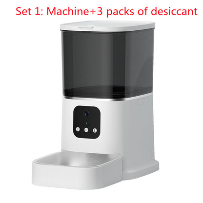 SmartFeed Pro™ food hopper detail — holds up to 6L dry food for weeks of automated feeding