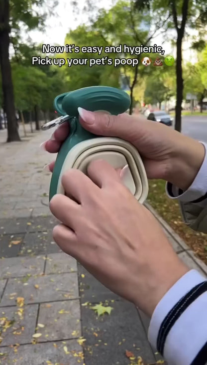 RoyalPets CleanPaw™ — Portable Pooper Scooper with Bag Dispenser